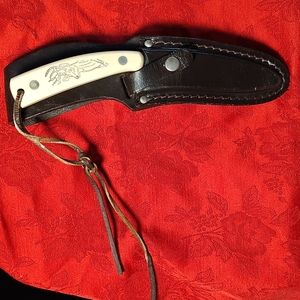 Schrader USA scrimshaw knife 1979 buck with full rack